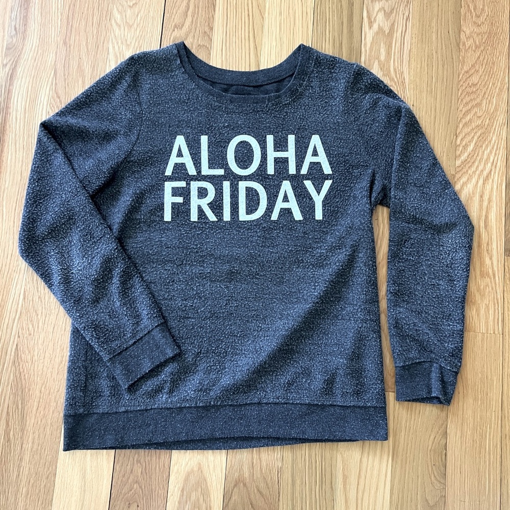 Sweatshirt